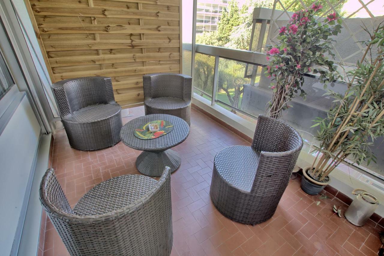 Mas De Tanit Corinthe Apartment Juan-les-Pins Bagian luar foto